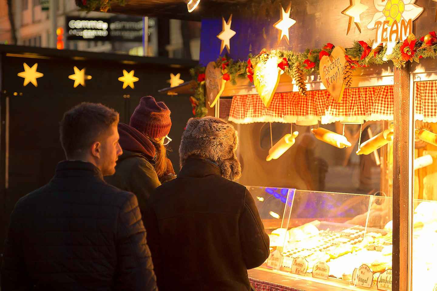 places to visit in europe in december | vienna, austria (vienna christmas markets)