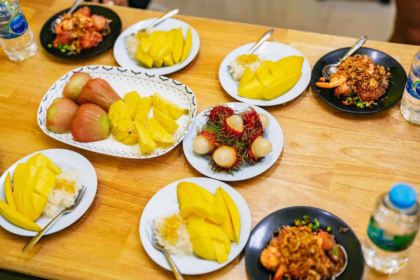 things to do at night in bangkok thailand | go on a midnight food tour by tuk-tuk