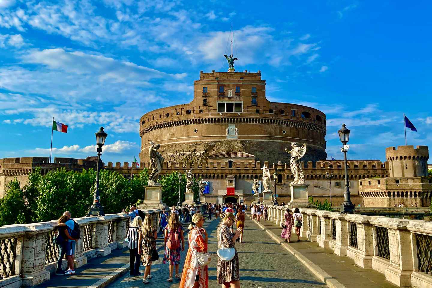 view the opulent chamber of castel sant'angelo