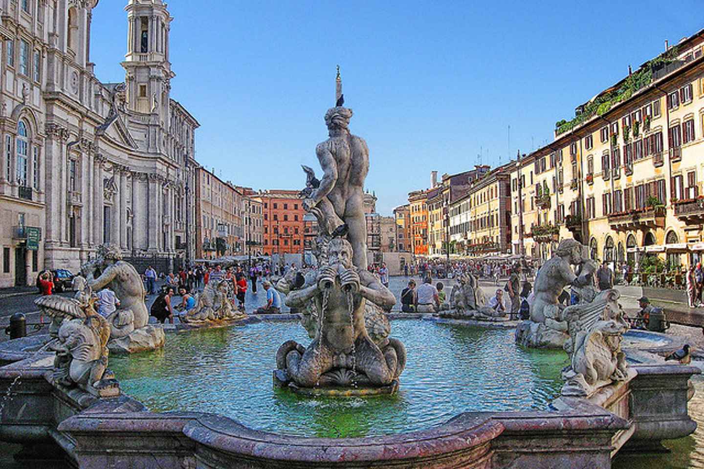 day tours in rome | hop onto a bus around rome