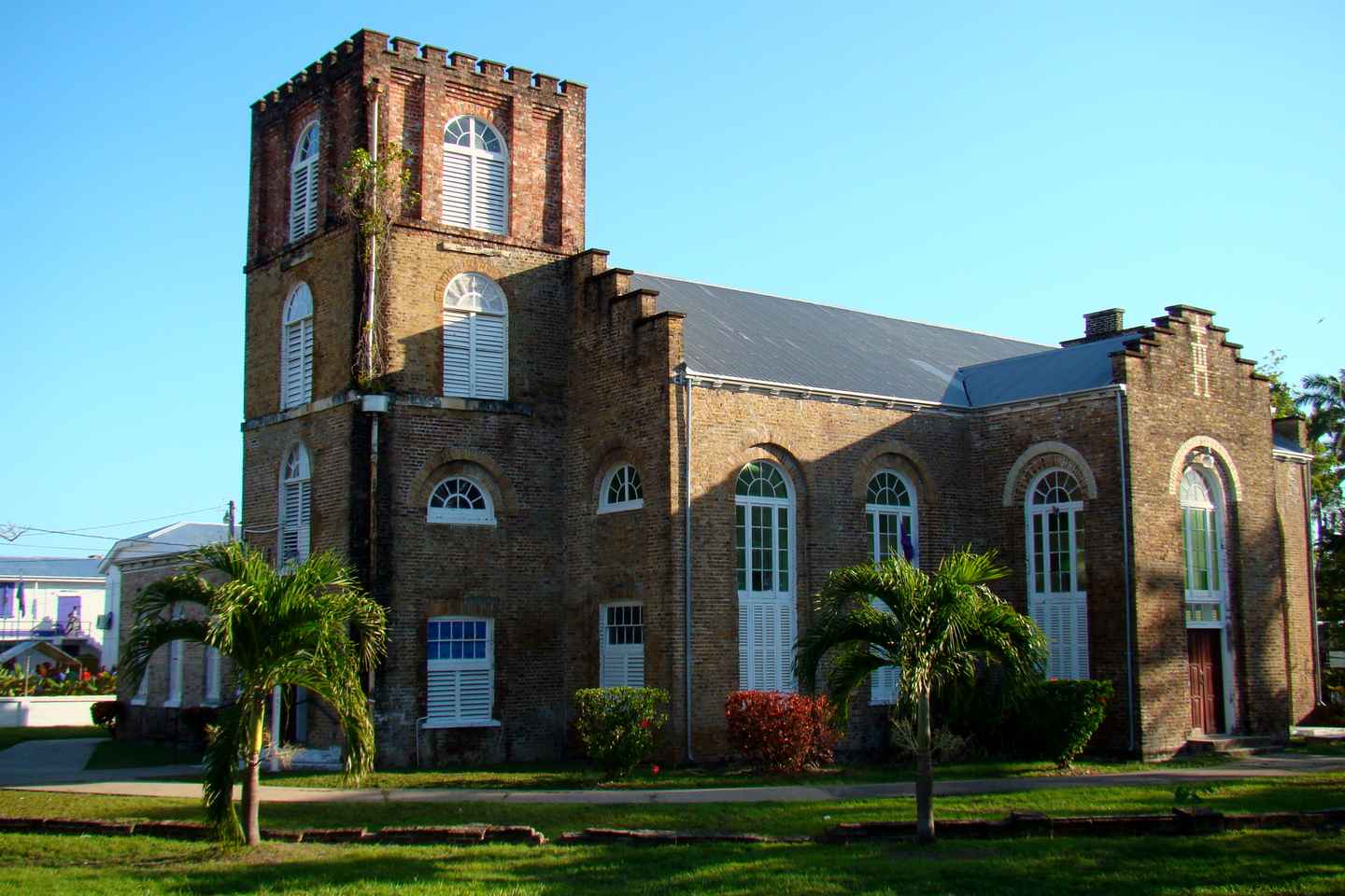 things to do in belize city | get a glimpse of belize's history on a guided tour