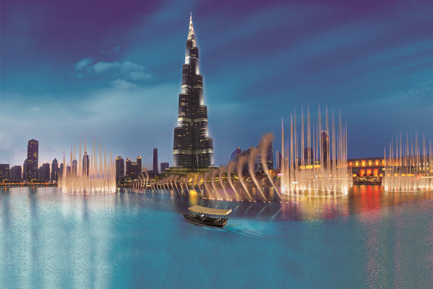 Dubai: Fountain Show and Burj Lake Ride by Traditional Boat