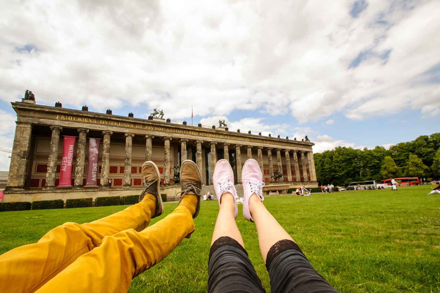 bachelor party in berlin | challenge yourself with a scavenger hunt