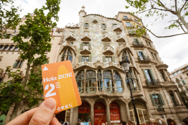 Hola BCN: 48, 72, 96, or 120-Hour Public Transport Ticket