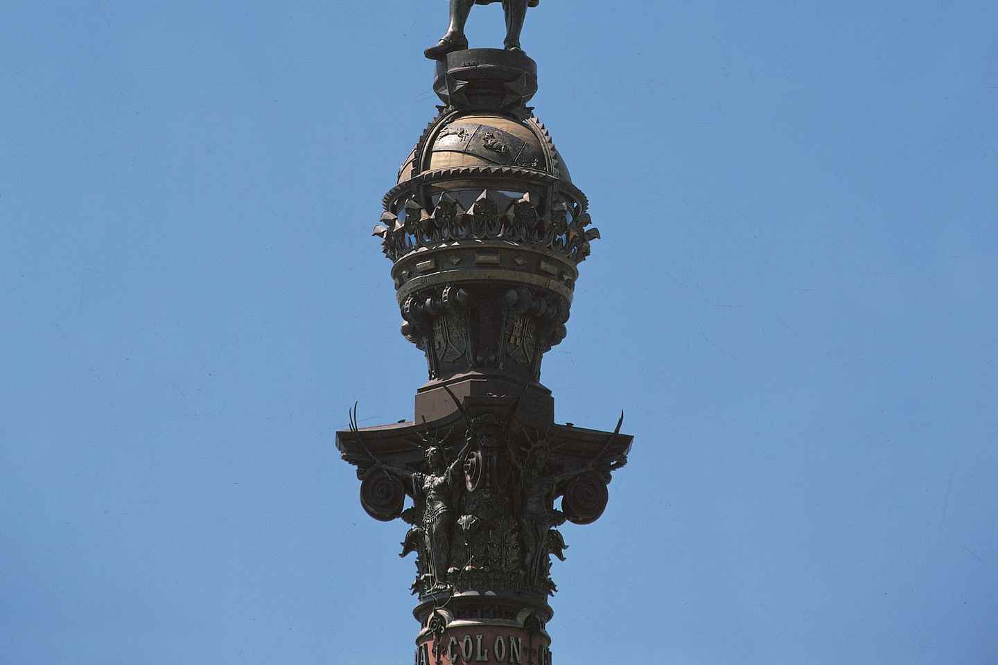 columbus monument