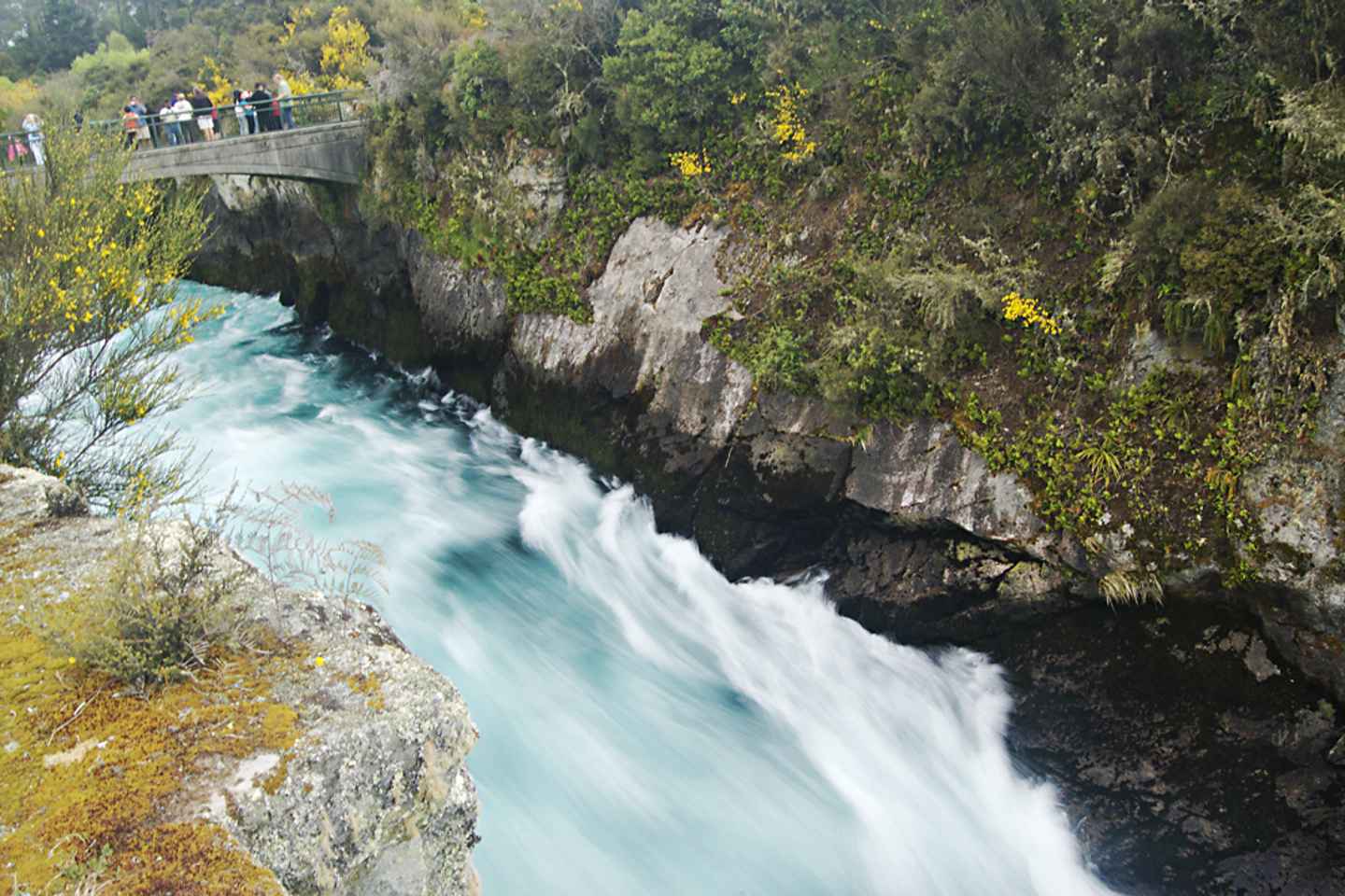 best places to visit in new zealand | taupo