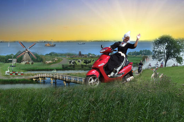 Olanda: tour in scooter tra mulini, zoccoli e formaggio