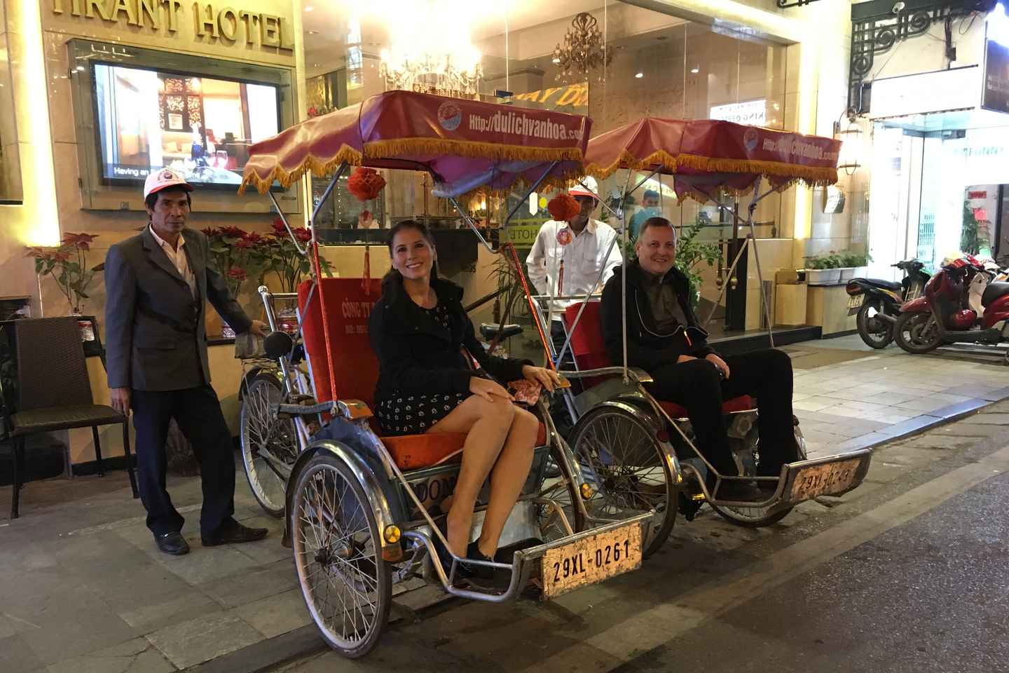getyourguide hanoi | get a glimpse of the real hanoi on this cyclo tour