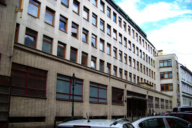 Praga: 2 ore di ritorno al turismo a piedi del comunismo