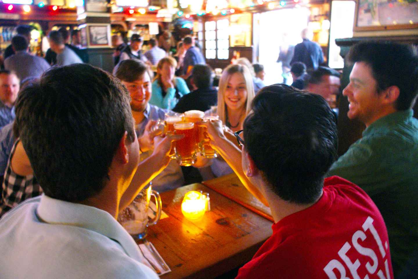 a 2-hour tap pub tour in philly