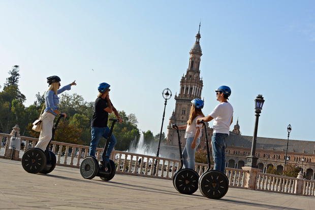 Siviglia: Piazza della Spagna e Riverside Segway Tour