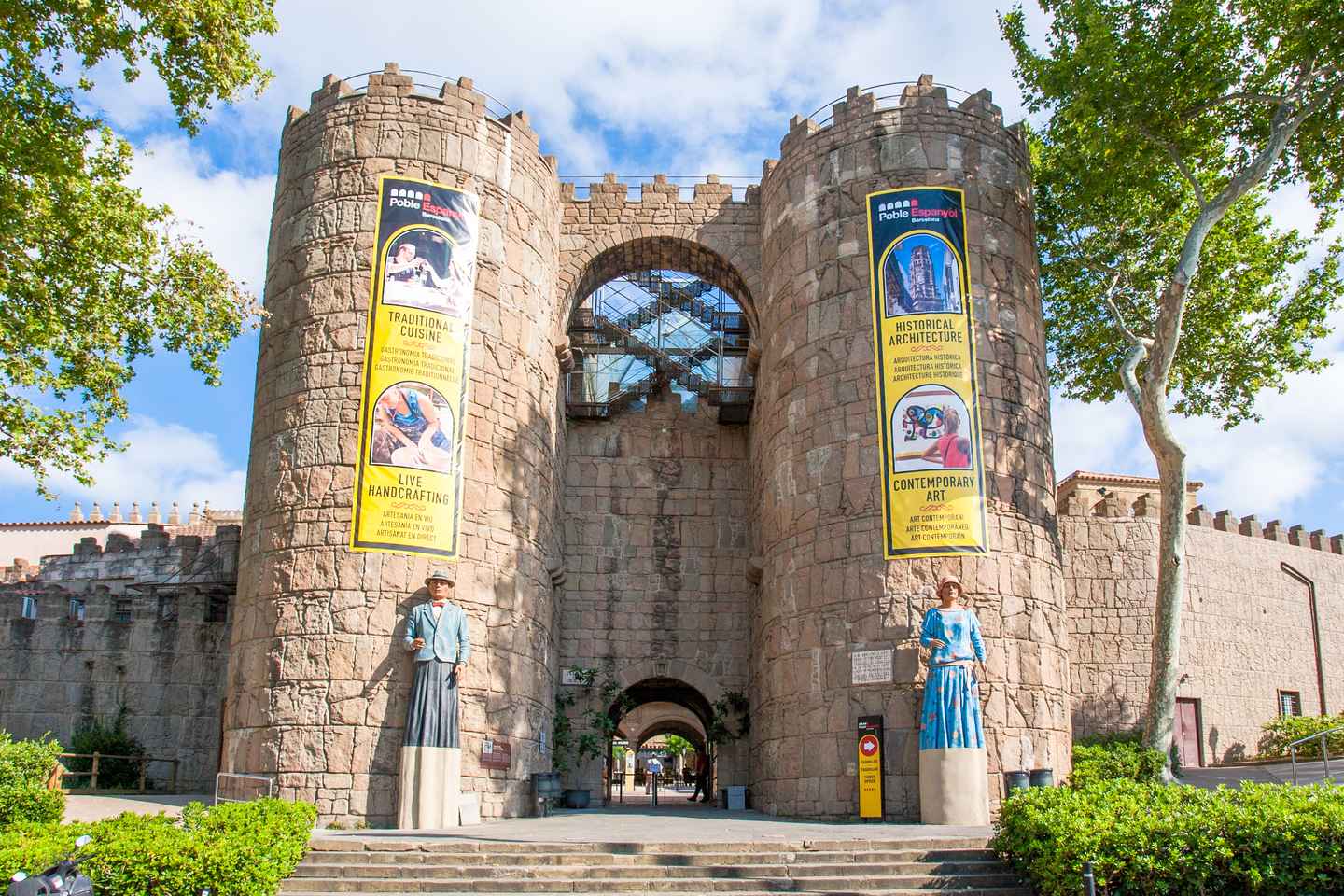 best places to visit in barcelona | poble espanyol