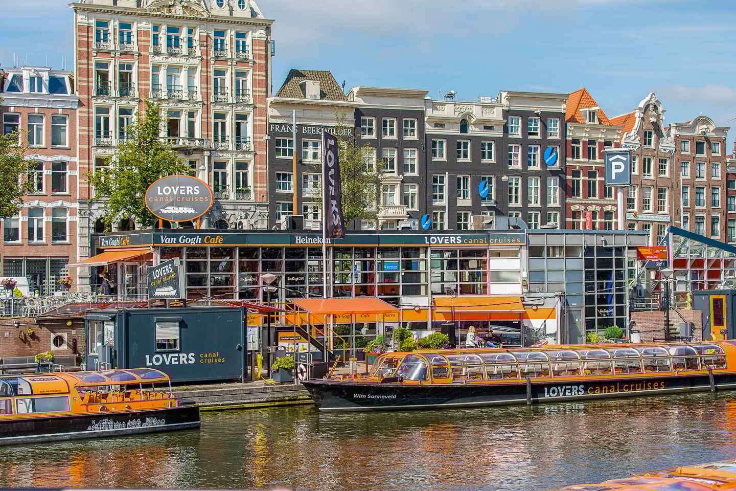 van gogh museum amsterdam |