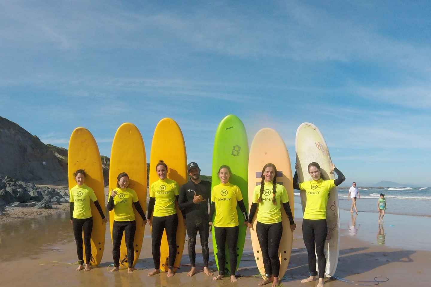 learn surfing at biarritz