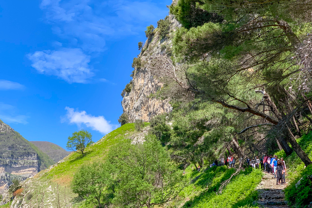 Amalfi: Private Walking Tour Above Amalfi Coast Villages
