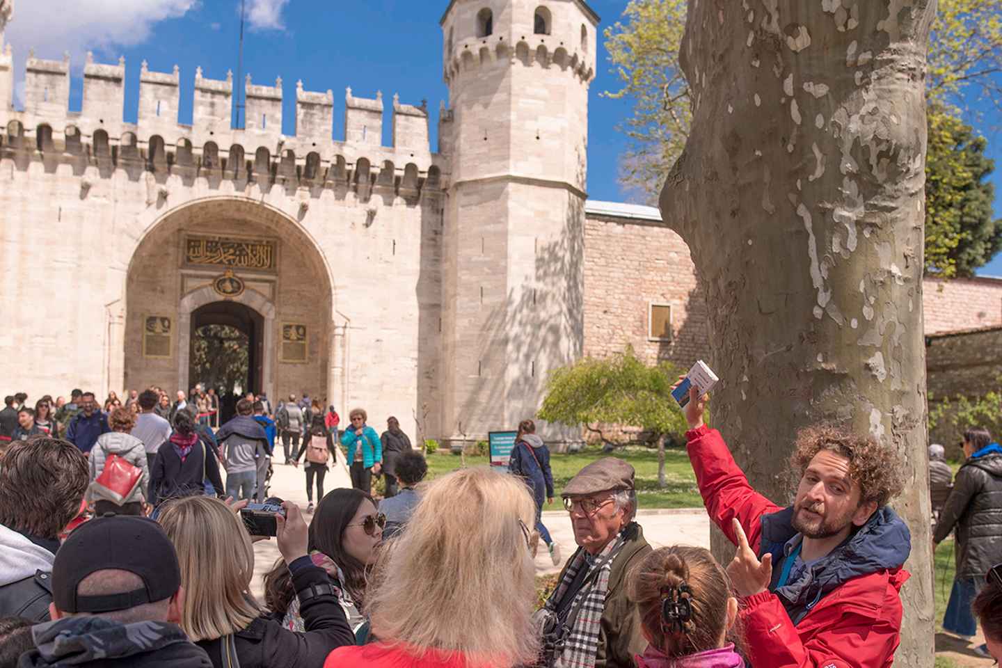 istanbul: topkapi palace and harem with a historian guide