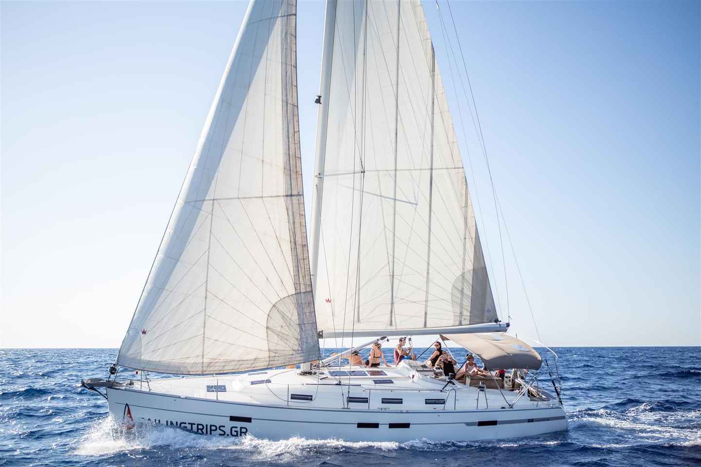 set sail to dia island