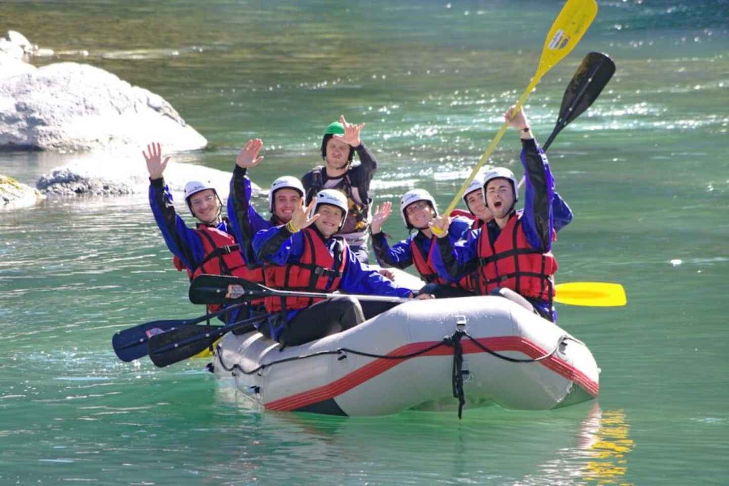 rafting in yellowstone | scenic rafting cruise on yellowstone river
