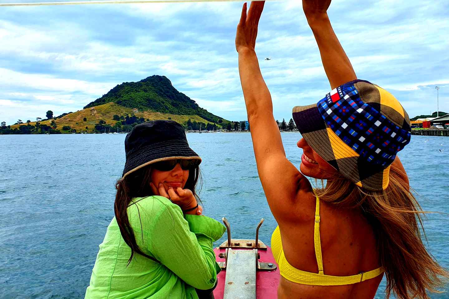 things to do in mount maunganui nz | cruise the mount maunganui harbour