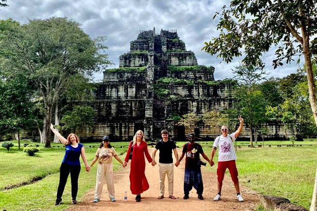 Desde Siem Reap: Excursión a los Templos de Koh Ker y Beng Mealea
