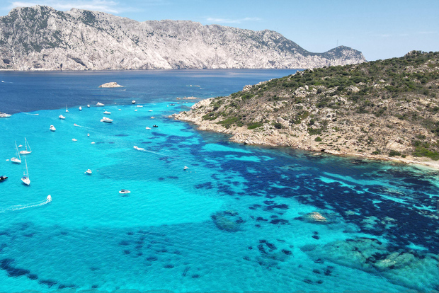 San Teodoro: Tavolara och Molara öar Utflykt med jolle