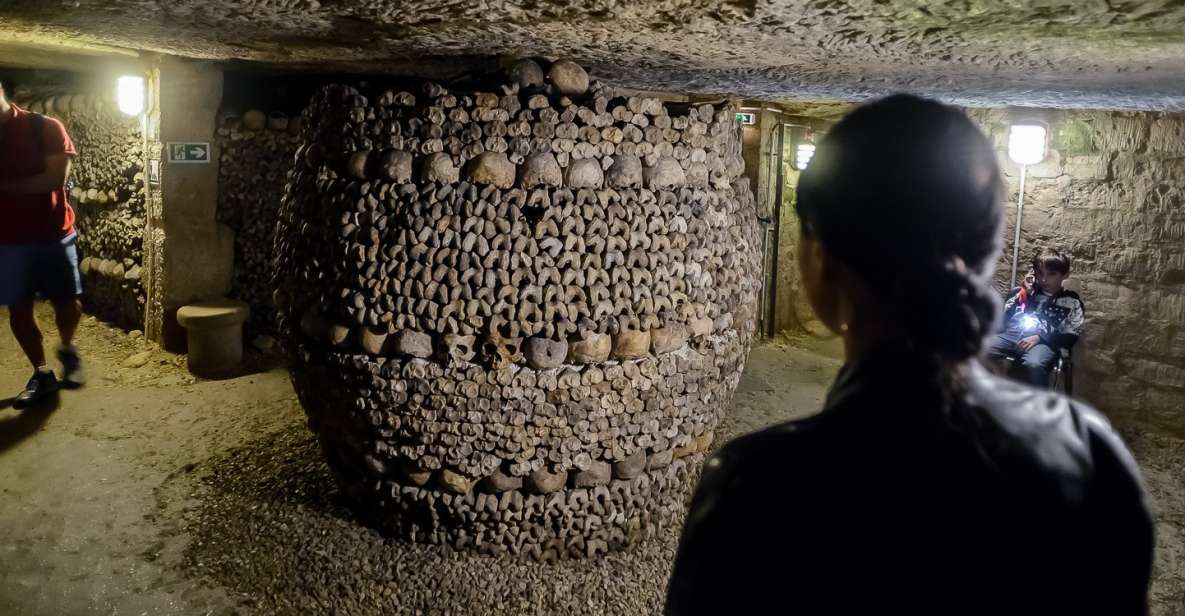 Paris: Catacombs Skip-the-Ticket-Line Ticket and Audio Guide 