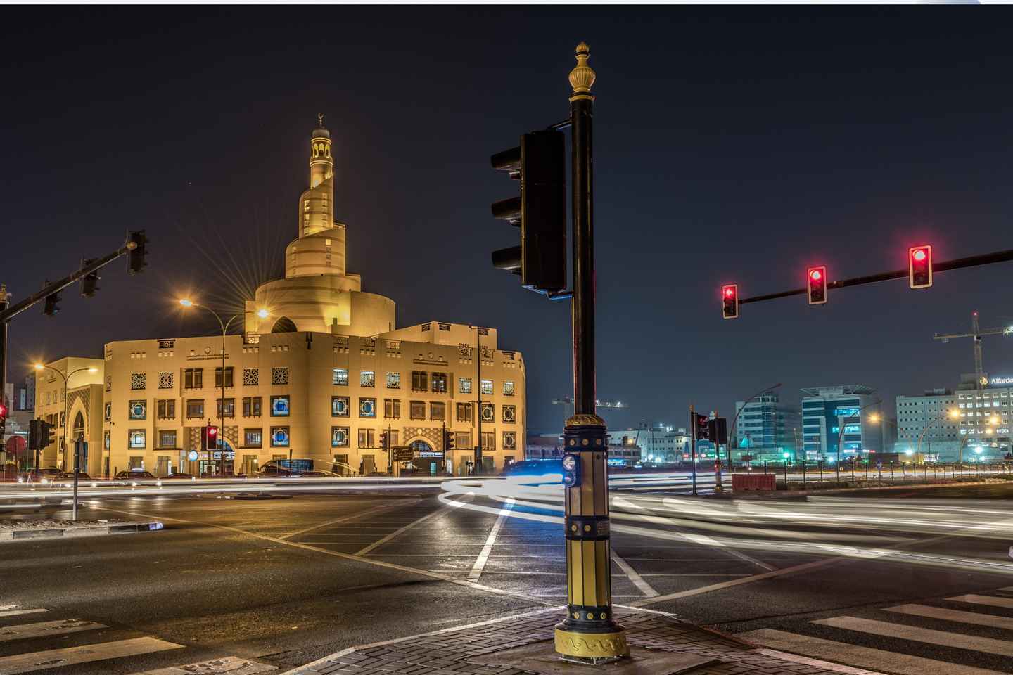what to buy in doha airport | falconry gear