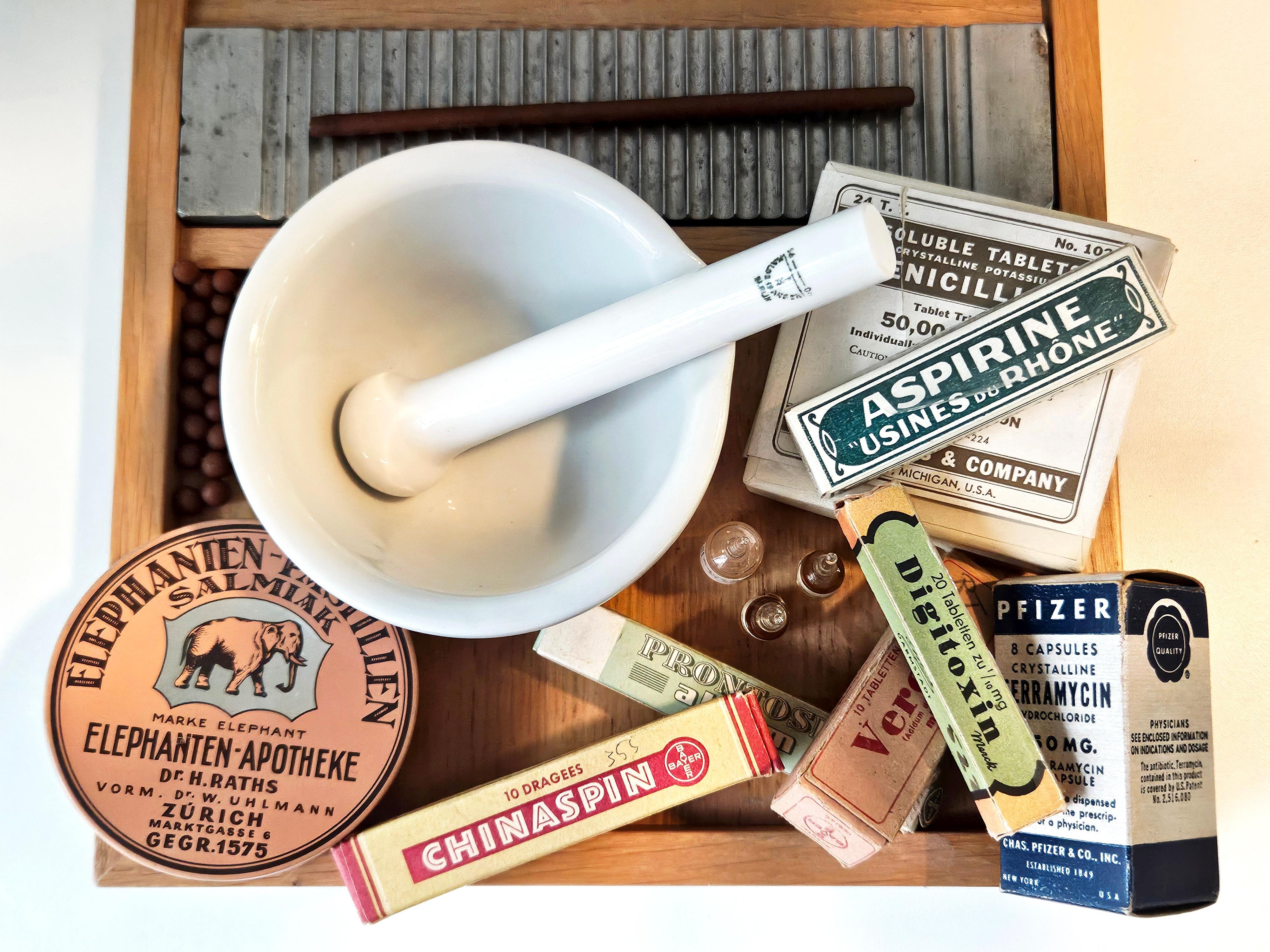 ETH Zurich Tour: How colors became medicines | GetYourGuide