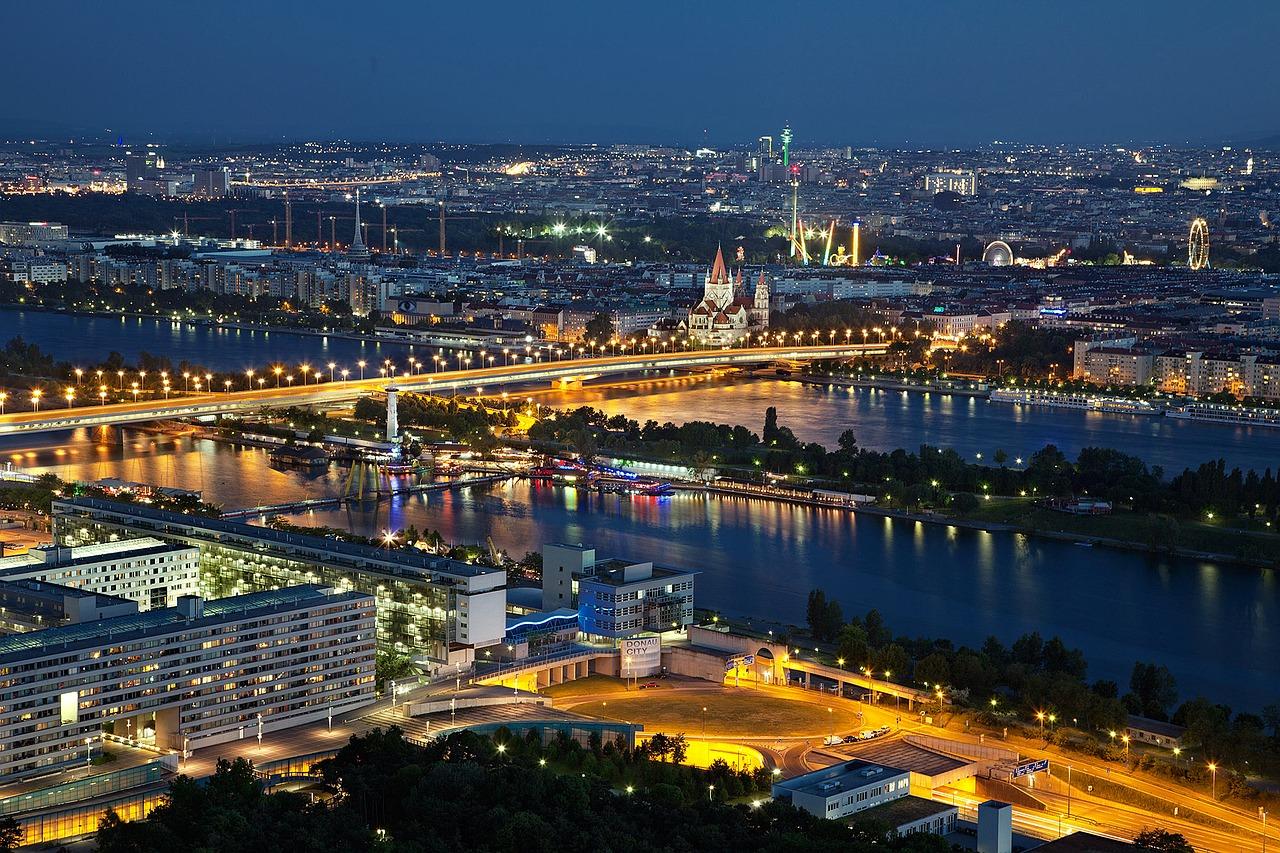 Night Tour in Vienna