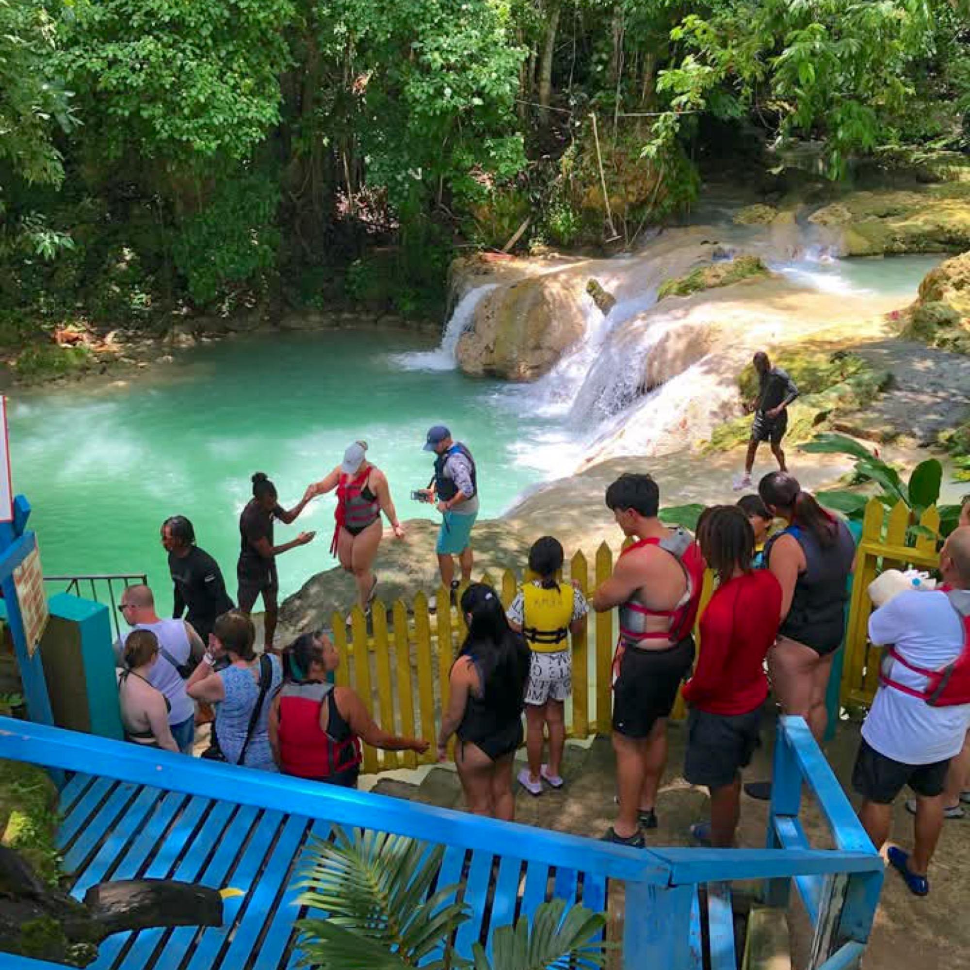 Ocho Rios Highlight, Shopping and Blue Hole Tour | GetYourGuide
