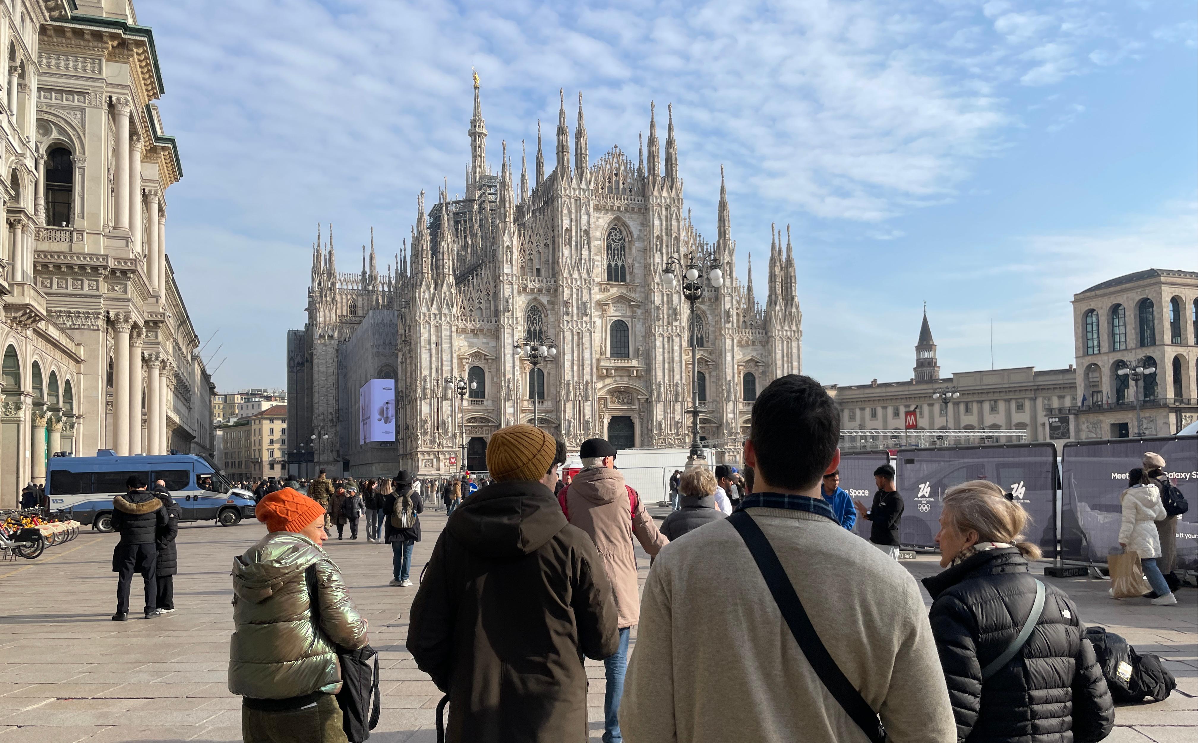street food tour in Milan — Milan: History & Street Food Tour with Wine Tasting