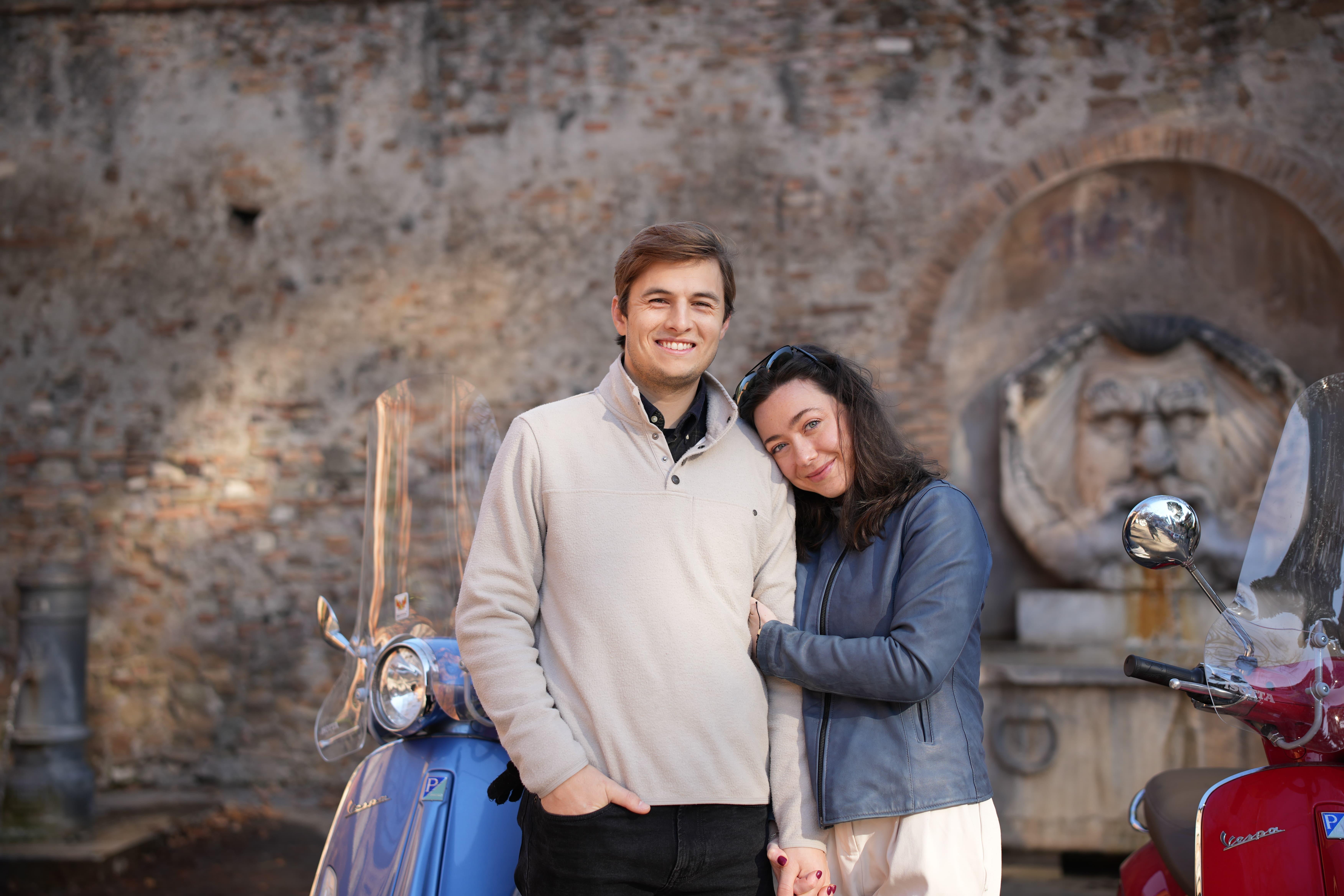 Rome vespa photo tour photoshoot passenger city backdrops — image 13
