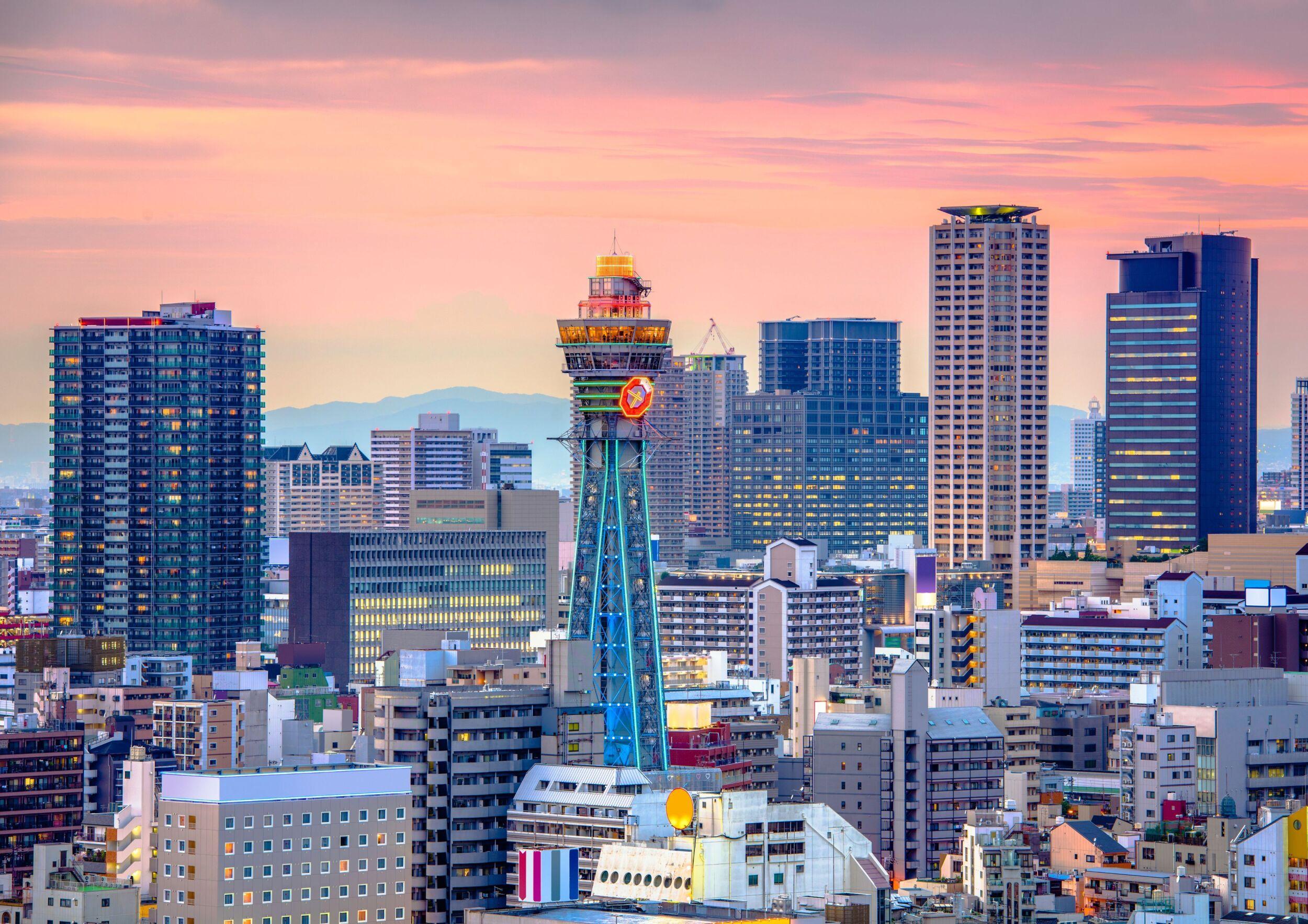 Hands-On Sushi Making Experience in Dotonbori