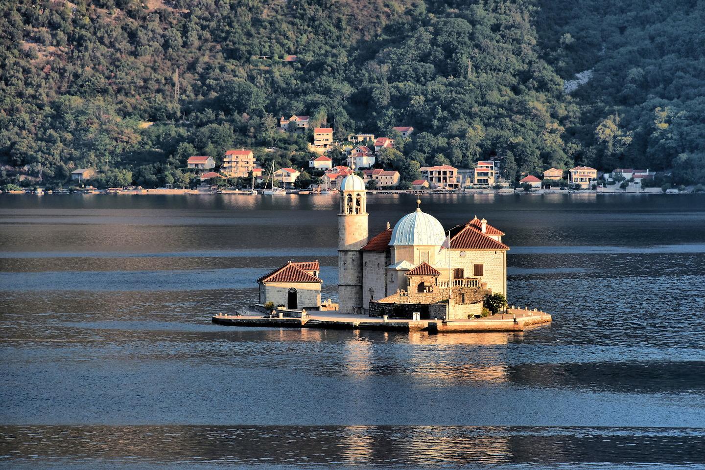 Montenegro Coast Day Trip from Dubrovnik