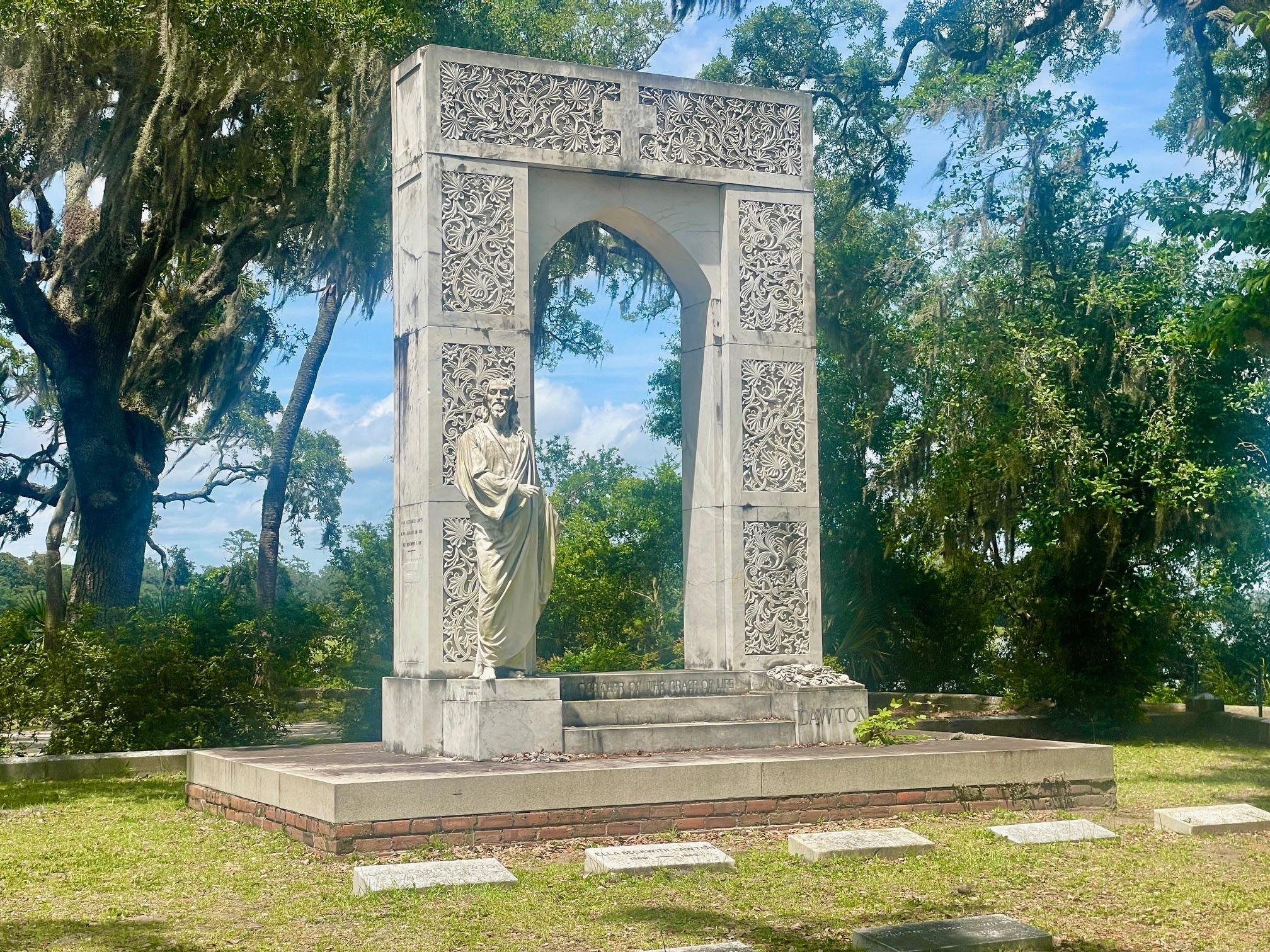Bonaventure Cemetery Guided Golf Cart Tour