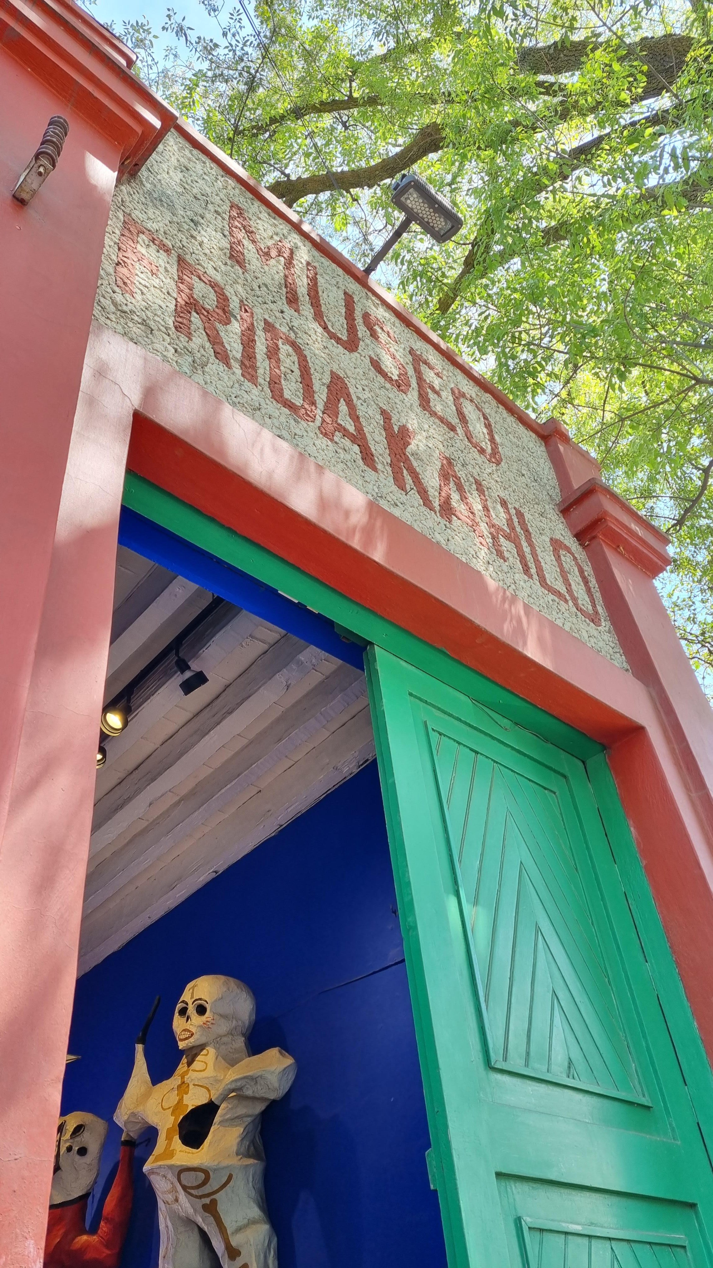 Mexico City: Xochimilco, Coyoacán, and Frida Kahlo Museum Tour