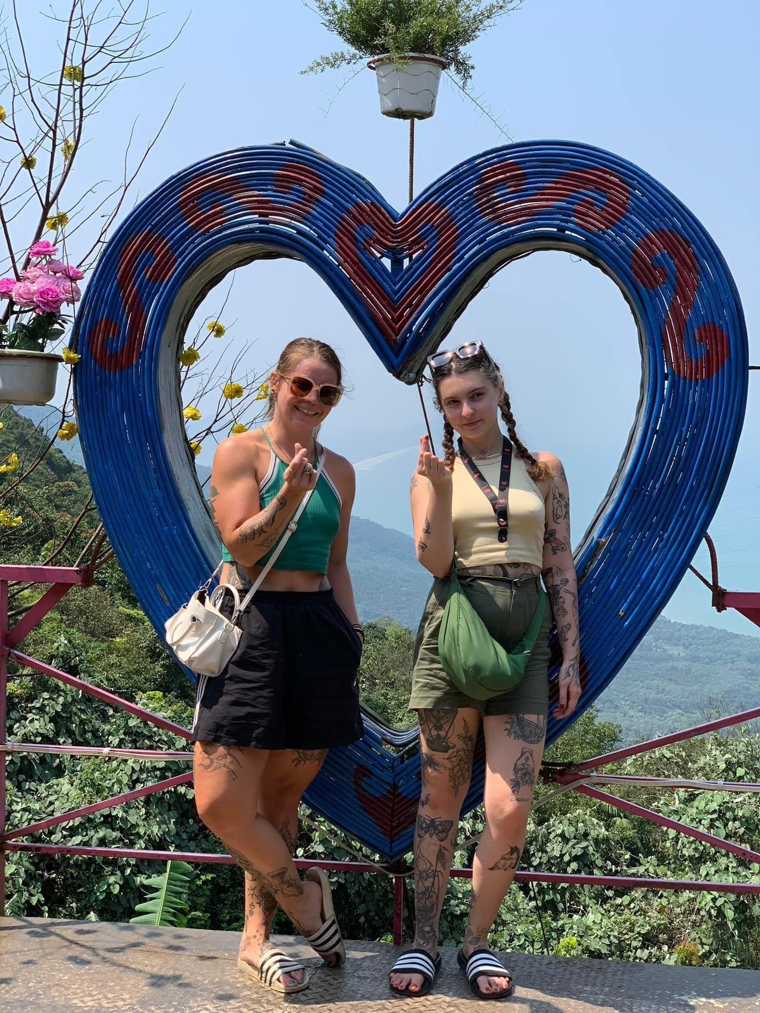 Hue & Hoi An: Private Scenic One-Way Transfer