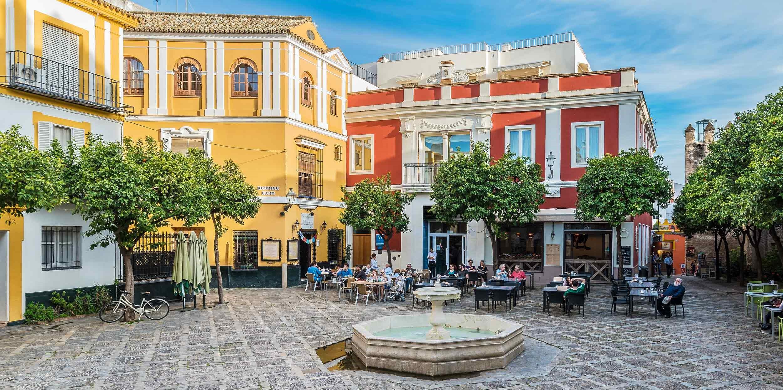 Santa Cruz Walking Tour: Stories of Seville's Jewish Quarter