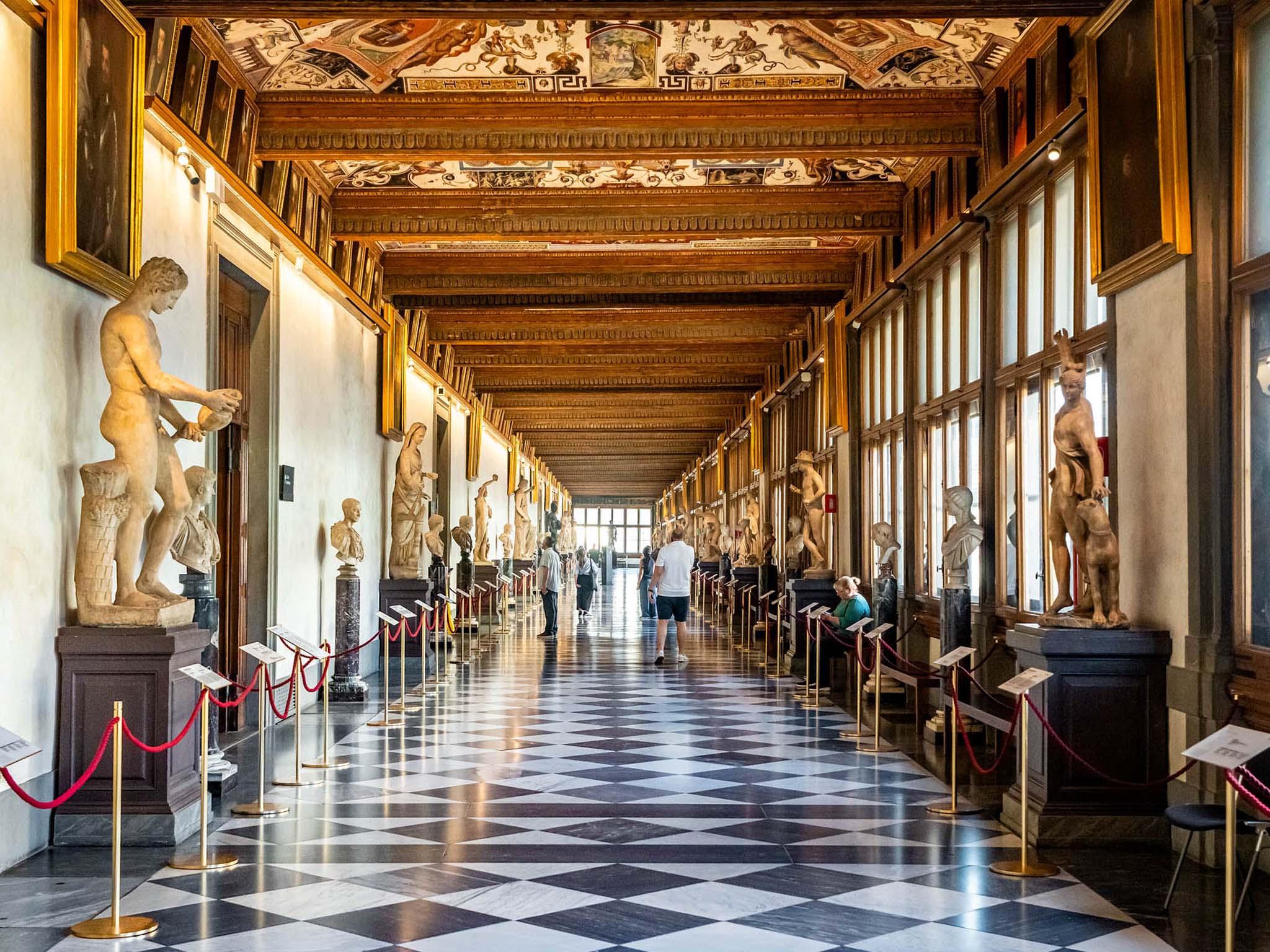 Uffizi Gallery Small Group Tour with Optional Vasari Corridor