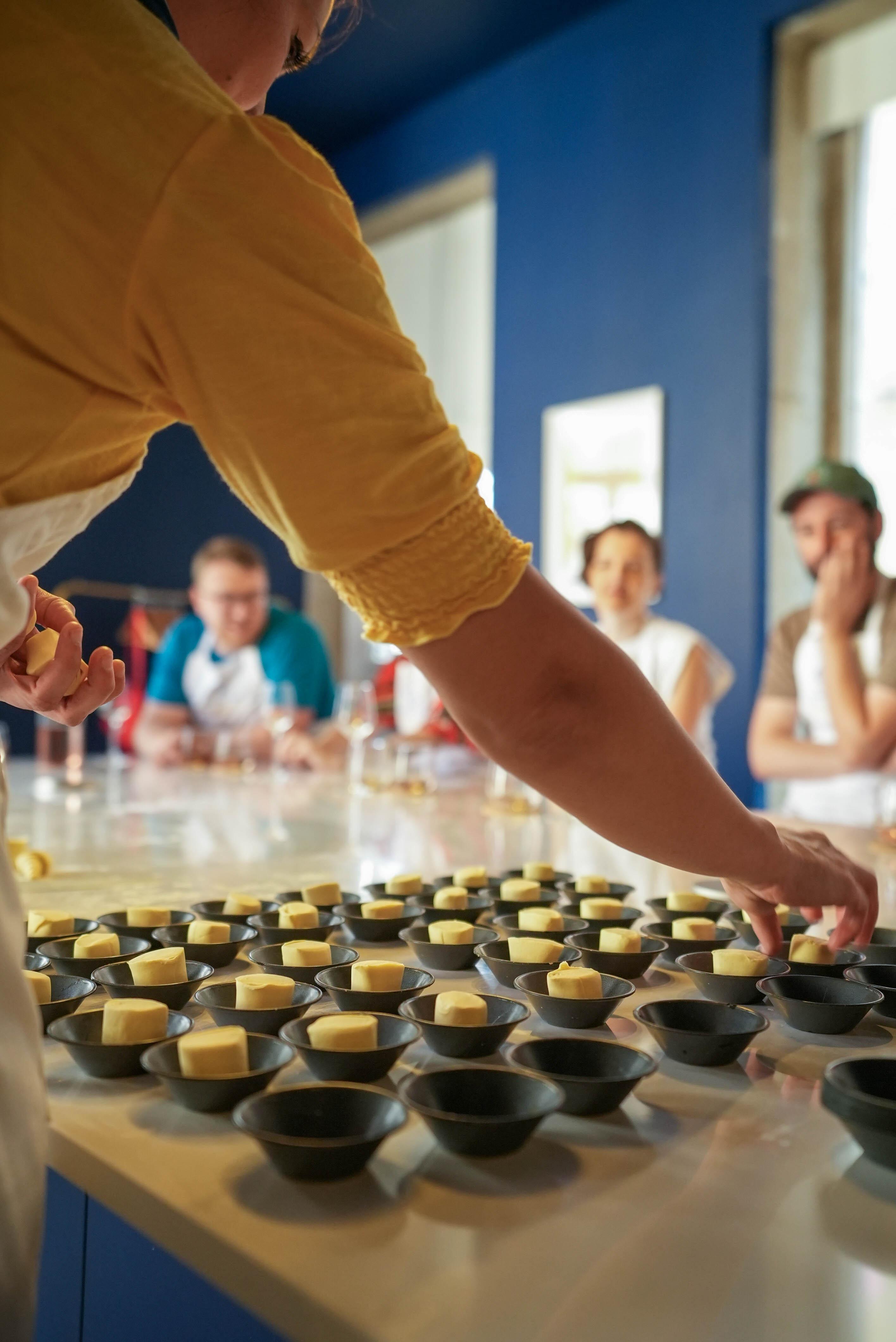 pastel de nata class in Vila Nova de Gaia — photo 4