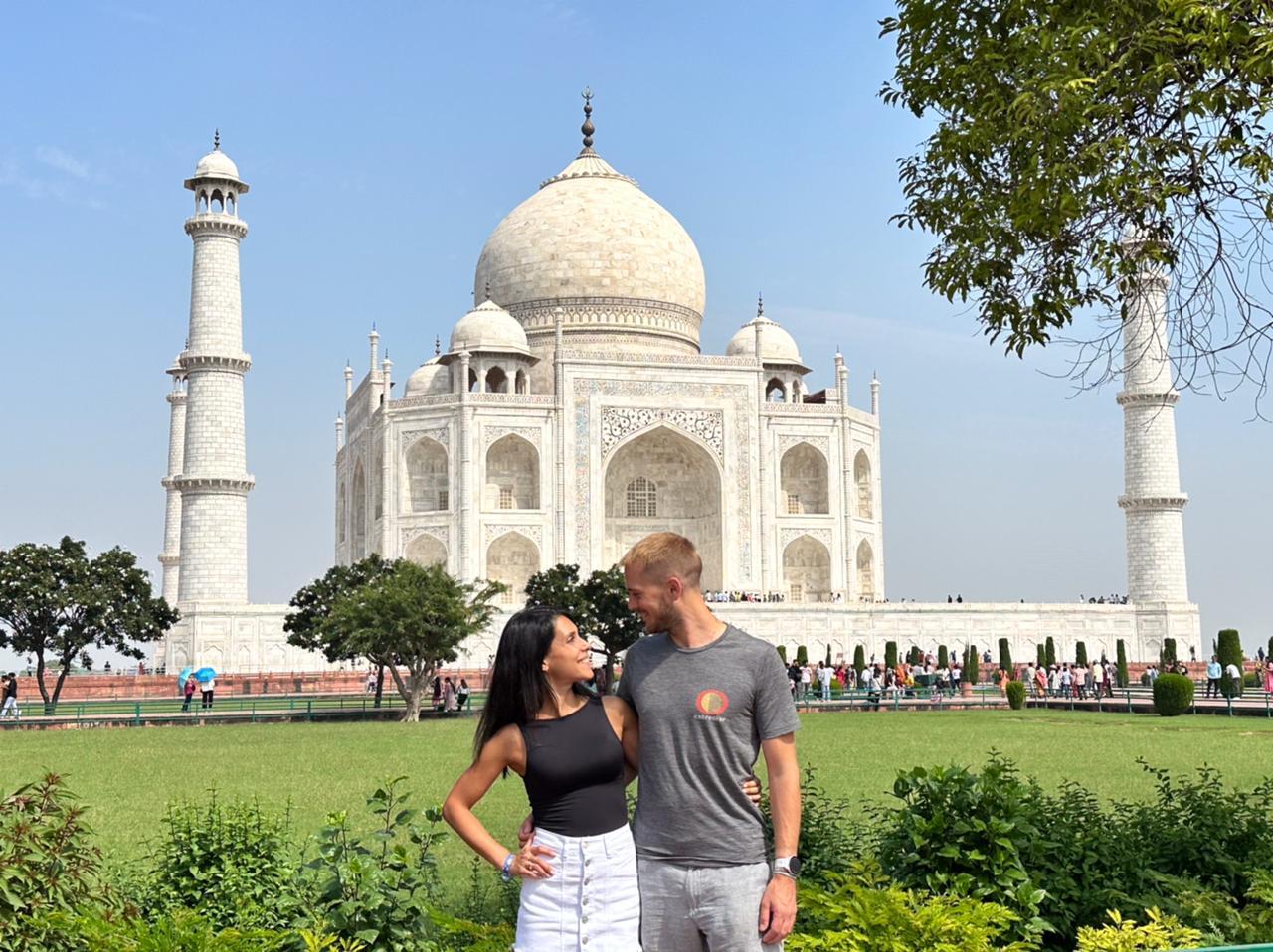 Delhi to Taj Mahal Sunrise & Agra Fort Private Day Tour