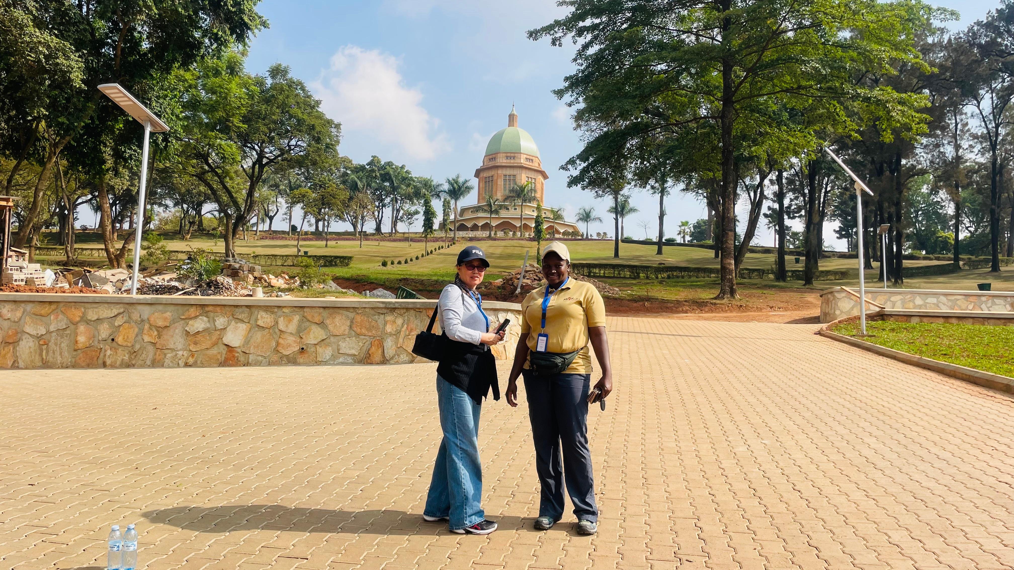 Private Kampala City Tour with Female Guide