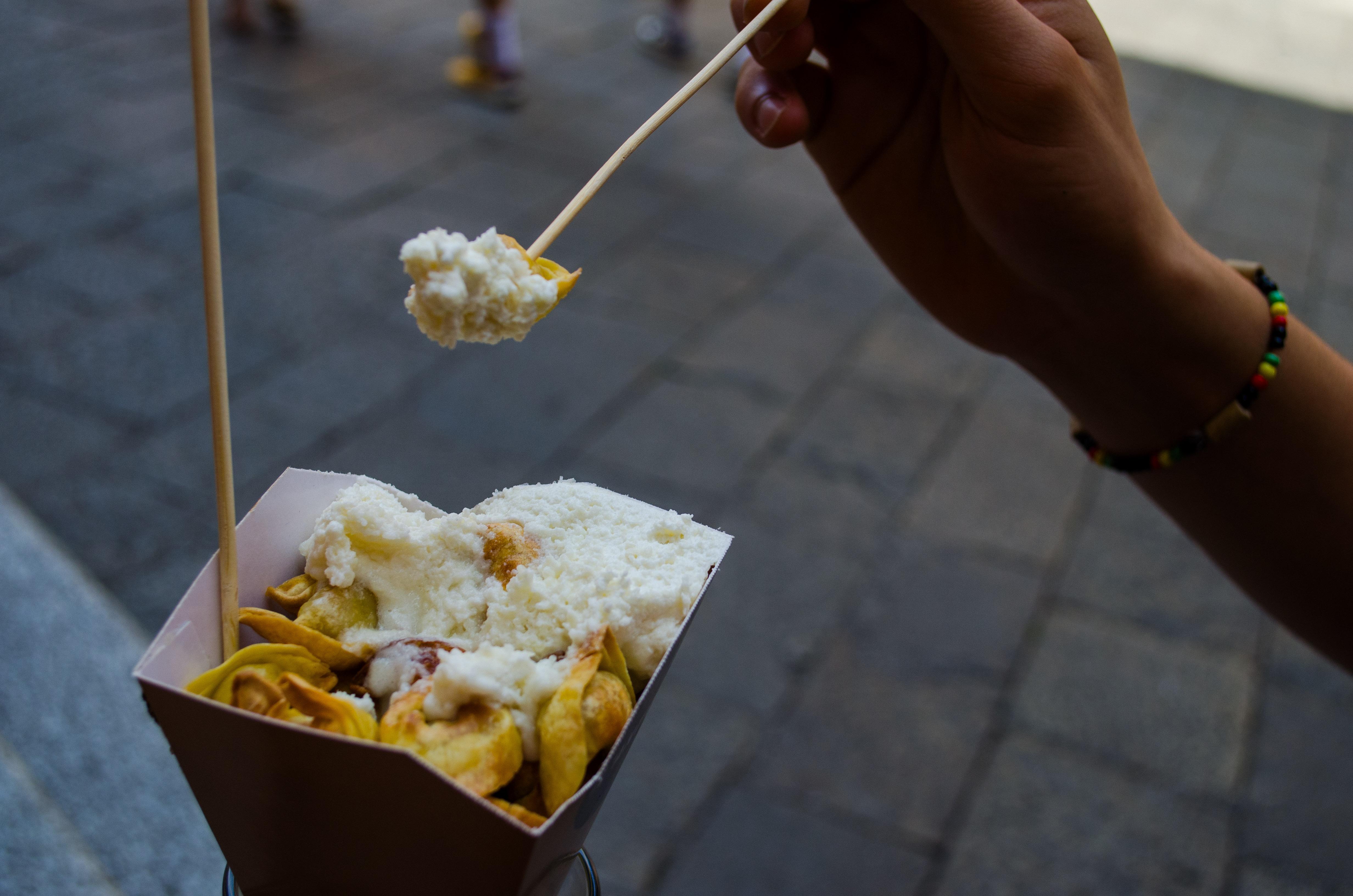 Bologna: Street Food Tour in the Historic Center