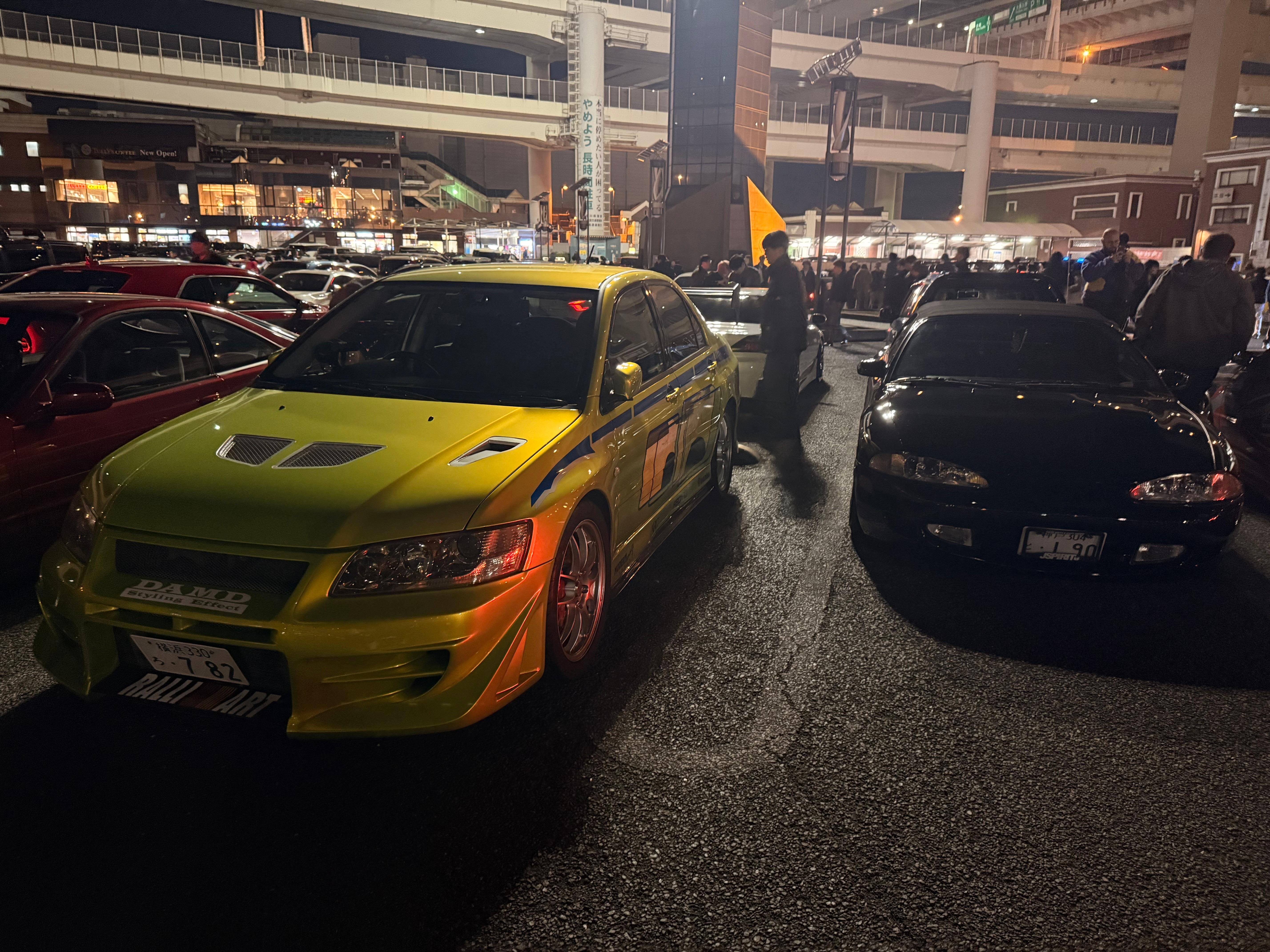 Tokyo・Yokohama: JDM Night Cruise with Mercedes-Benz E43 AMG