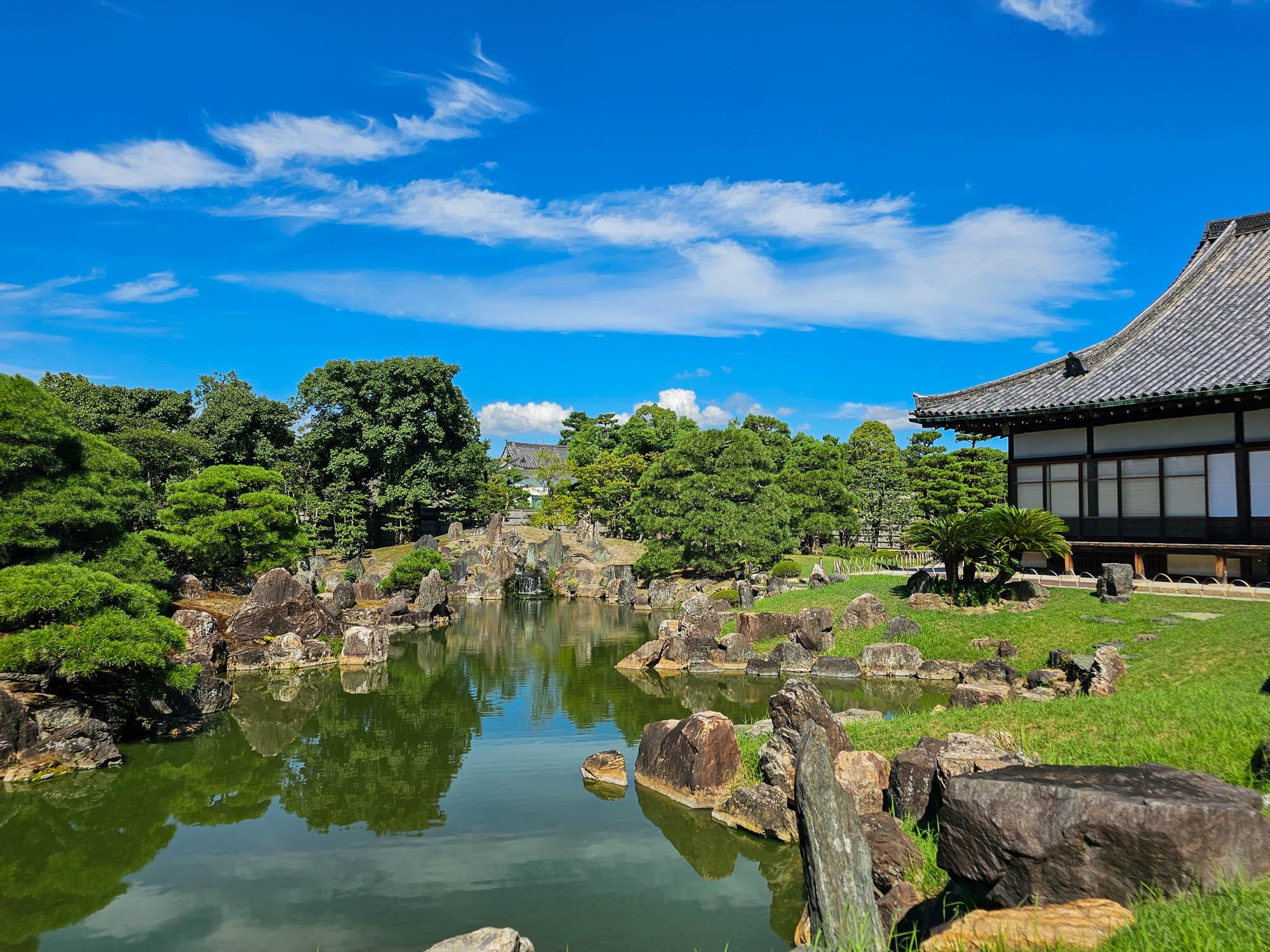 Kyoto Imperial Palace & Nijo Castle Walking Tour