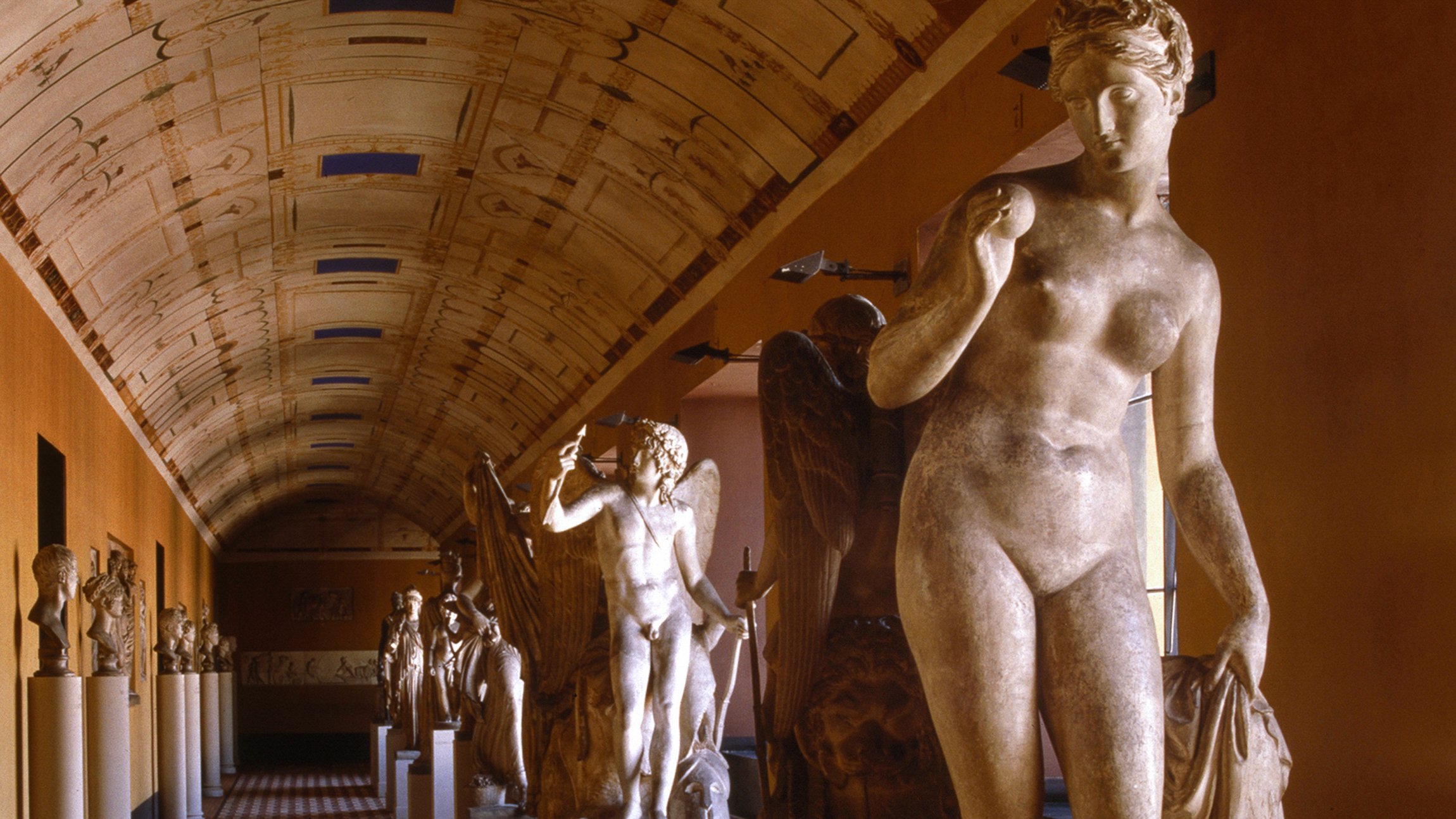 Copenhagen Card attractions, museums and winter city scenery — image 5