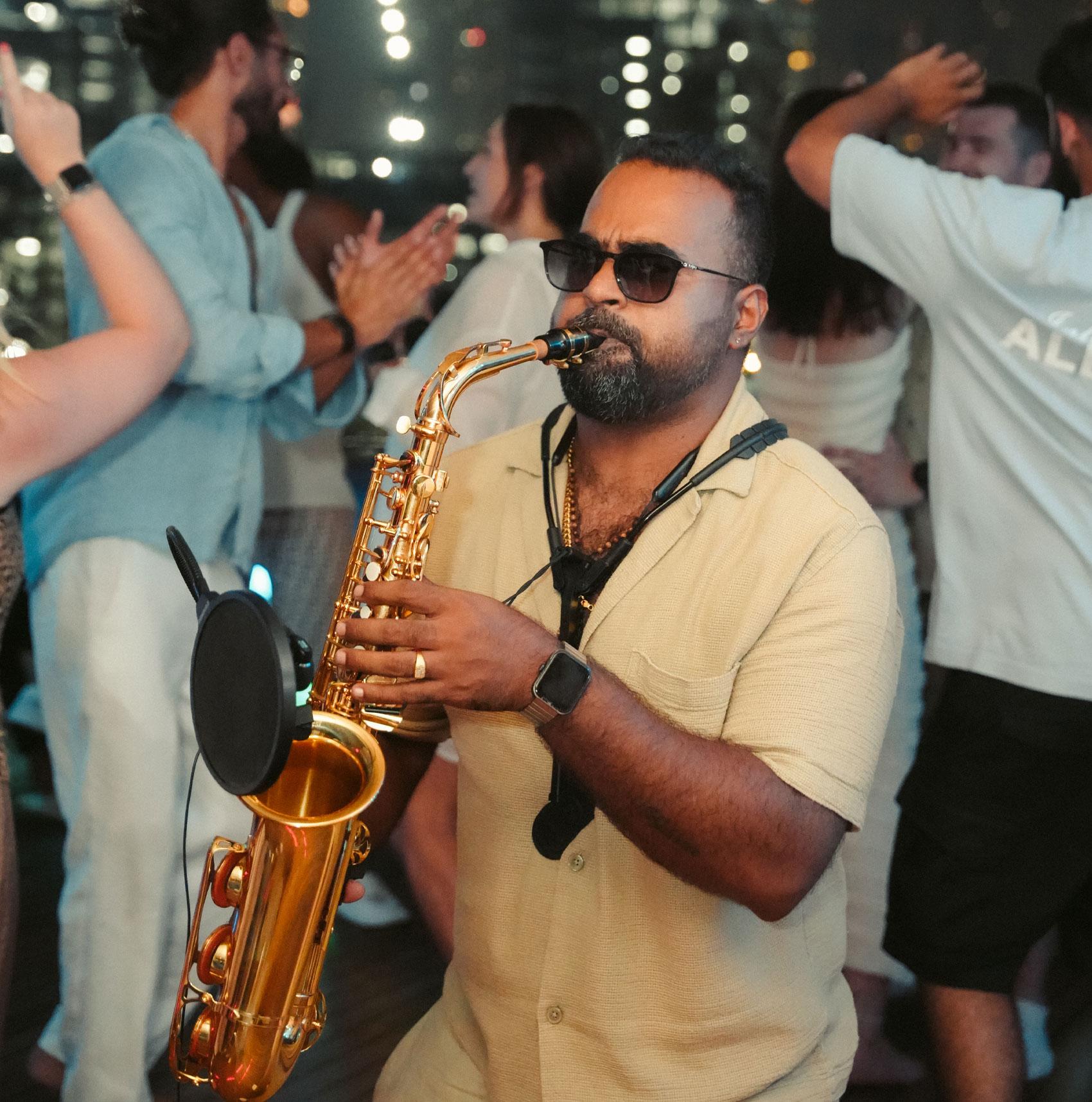Dubai Luxury Superyacht Cruise with DJ, Swimming & Open Bar