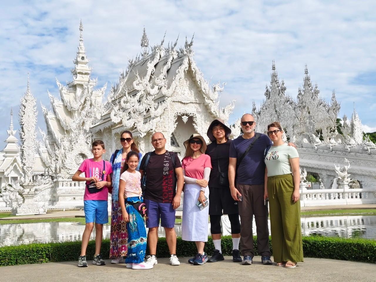 Chiang Rai Full-Day Highlights: Temples, Culture & Golden Triangle