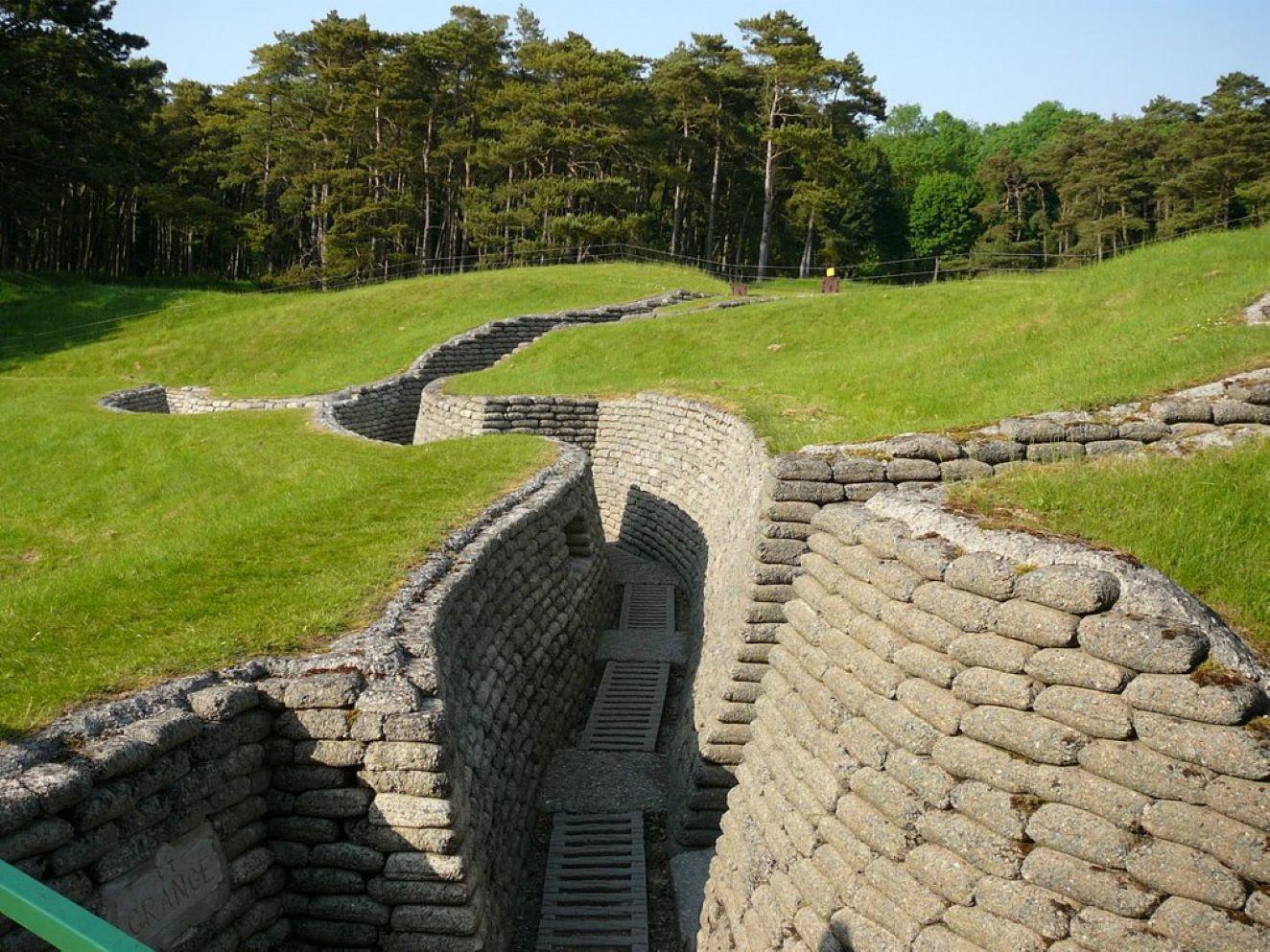 Canadian WWI Battlefields: Vimy Ridge & Somme Private Tour