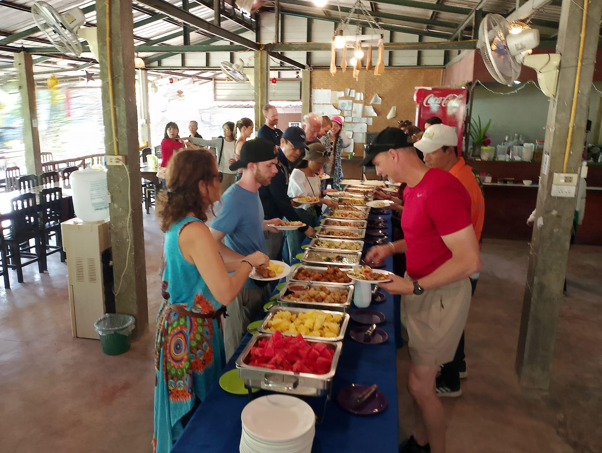 Chiang Rai: Golden Triangle & 7-Landmark Guided Day Tour